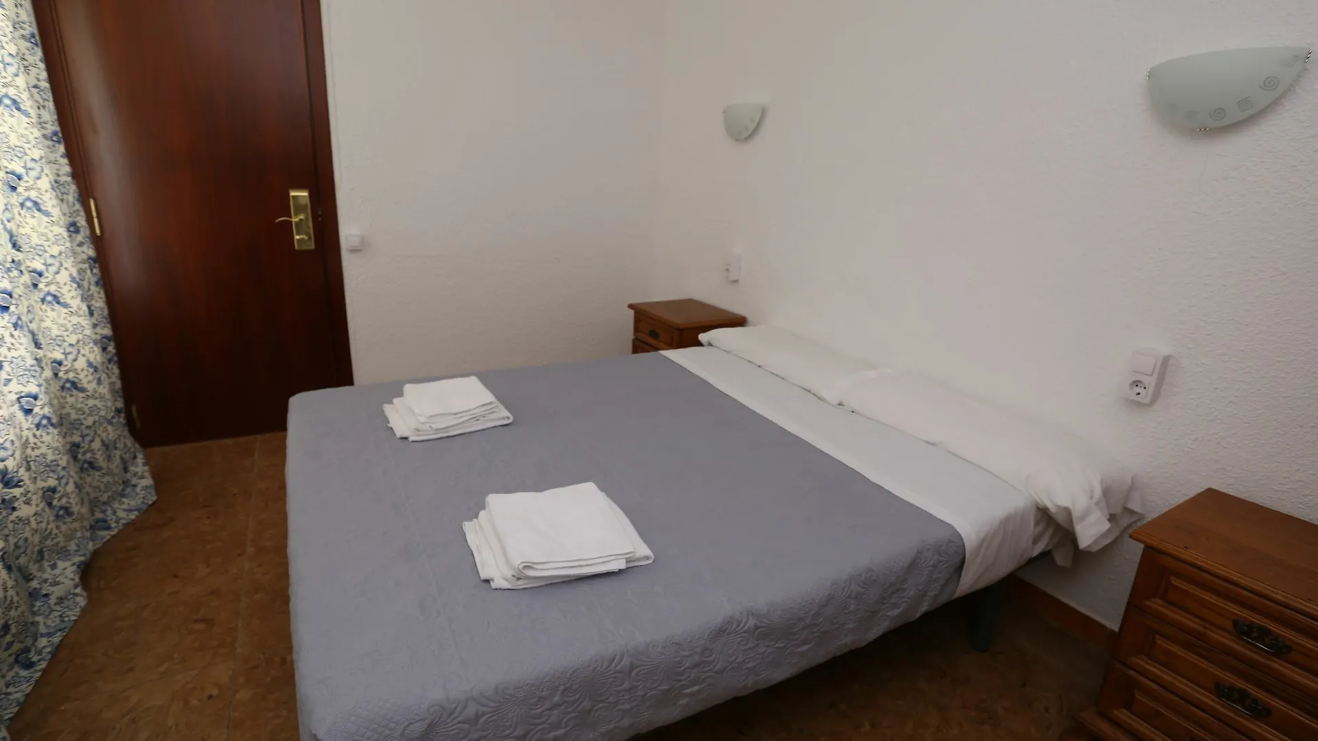 Pensión Hostal Atlantic Calella