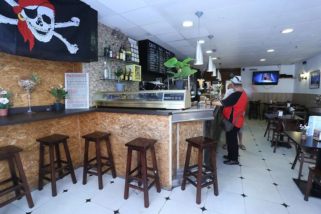 קאללה Hostal Atlantic ספרד